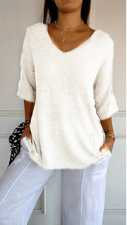 Pull Col V à Manches 3/4 – Élégance et Confort