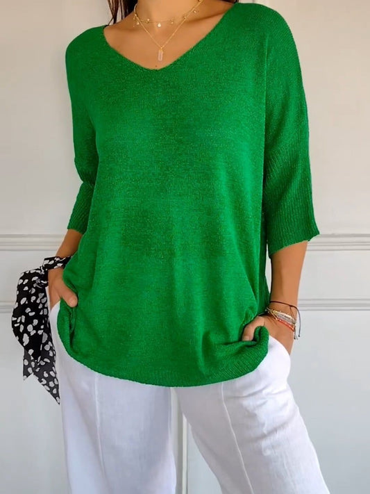 Pull Col V à Manches 3/4 – Élégance et Confort